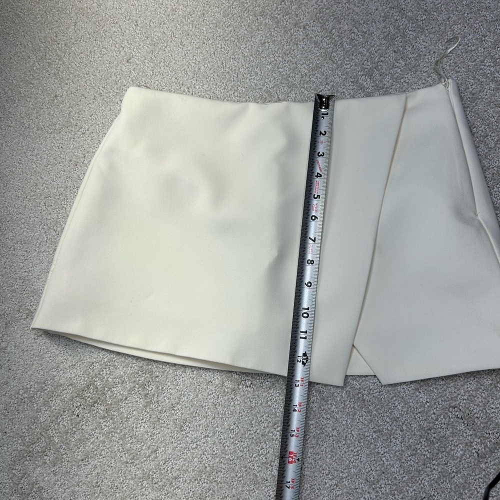 ASYMMETRIC SKORT - Picture 2 of 3